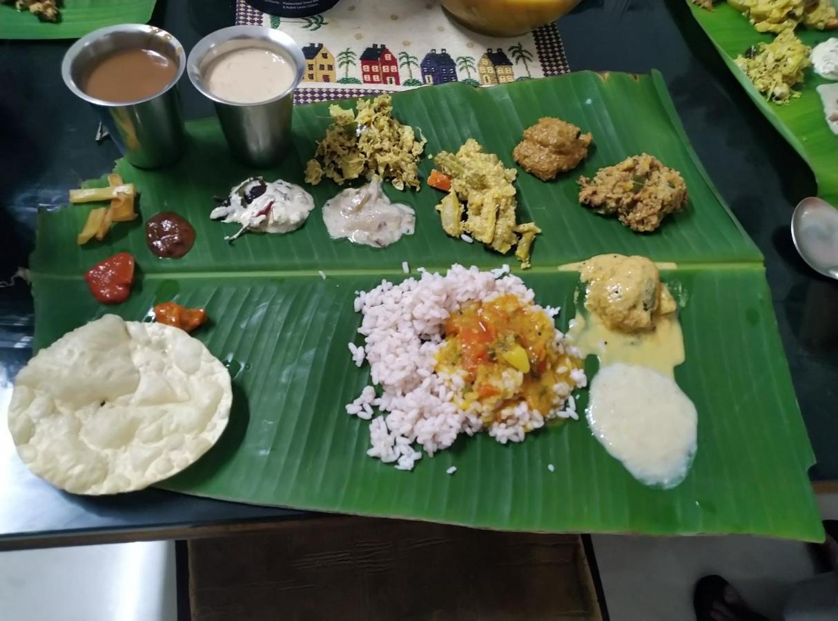 Anandam Stays - Premium 3Bhk Plush Homestay, Vaikom Near Kumarakom Exterior foto