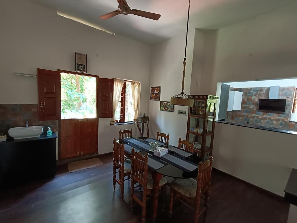 Anandam Stays - Premium 3Bhk Plush Homestay, Vaikom Near Kumarakom Exterior foto